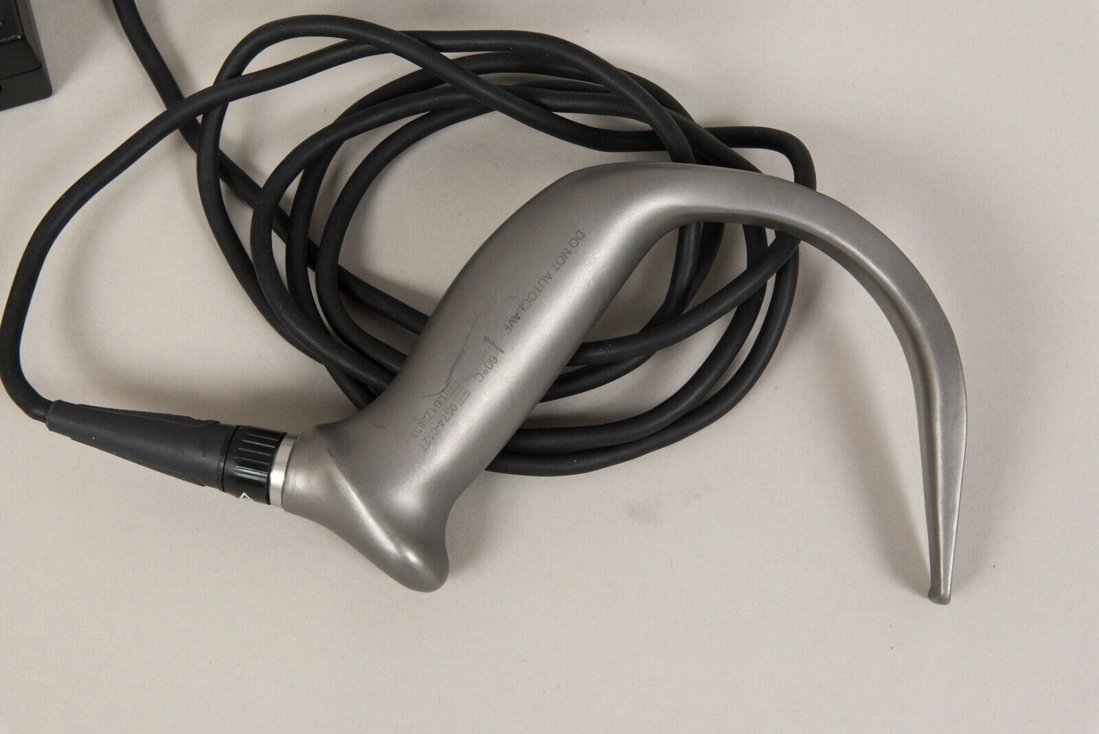 Verathon GlideScope AVL Set with Titanium LOPRO T4 0574-0127 - Image 3