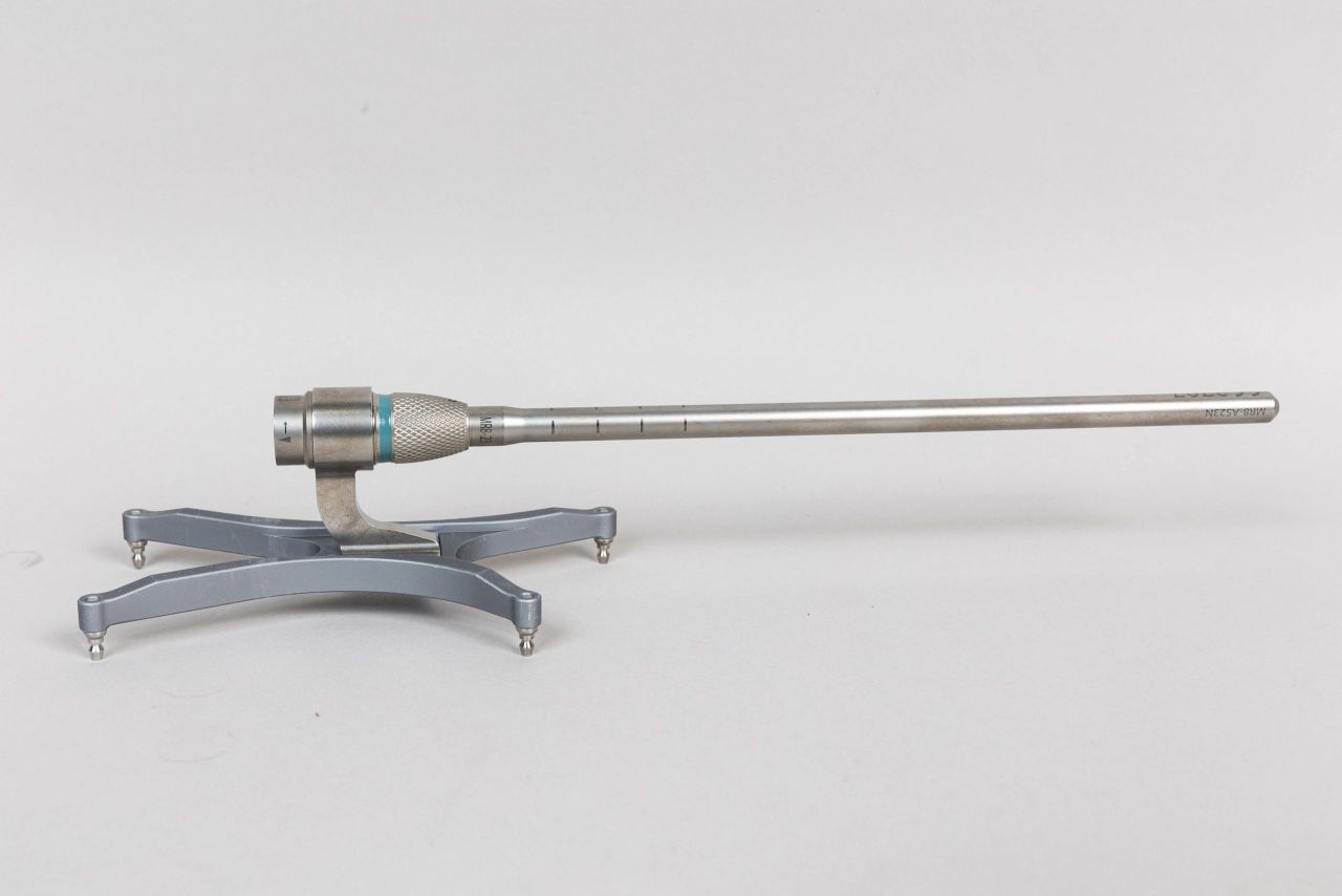Medtronic MR8-23N Navigated 23cm Attachment