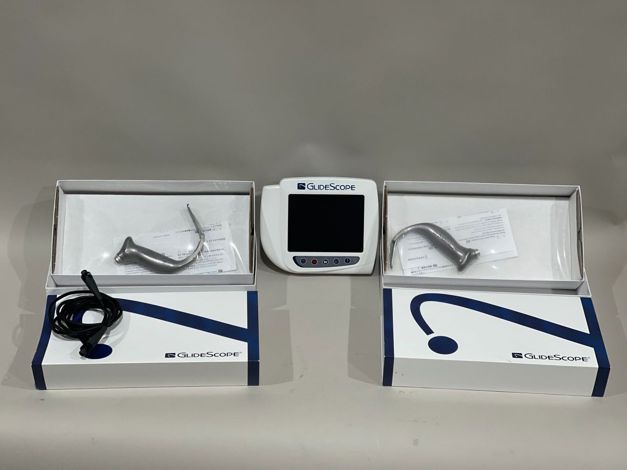 Verathon GlideScope AVL with NEW Titanium LOPRO T3 0574-0126 & NEW LOPRO T4 0574-0127