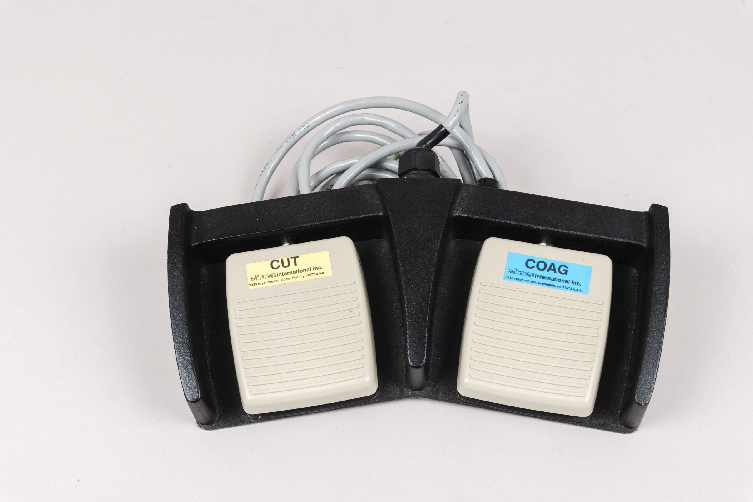 Ellman Surgitron 4.0 Dual RF 120 IEC P/N 2480234 with Pedal - Image 6
