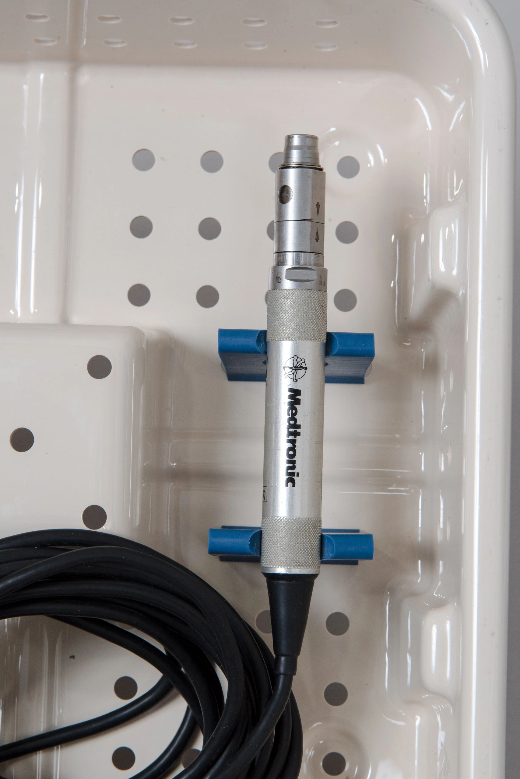 Medtronic Midas Rex EM200 Stylus Drill Set with IPC System and 10 Attachments - Image 4