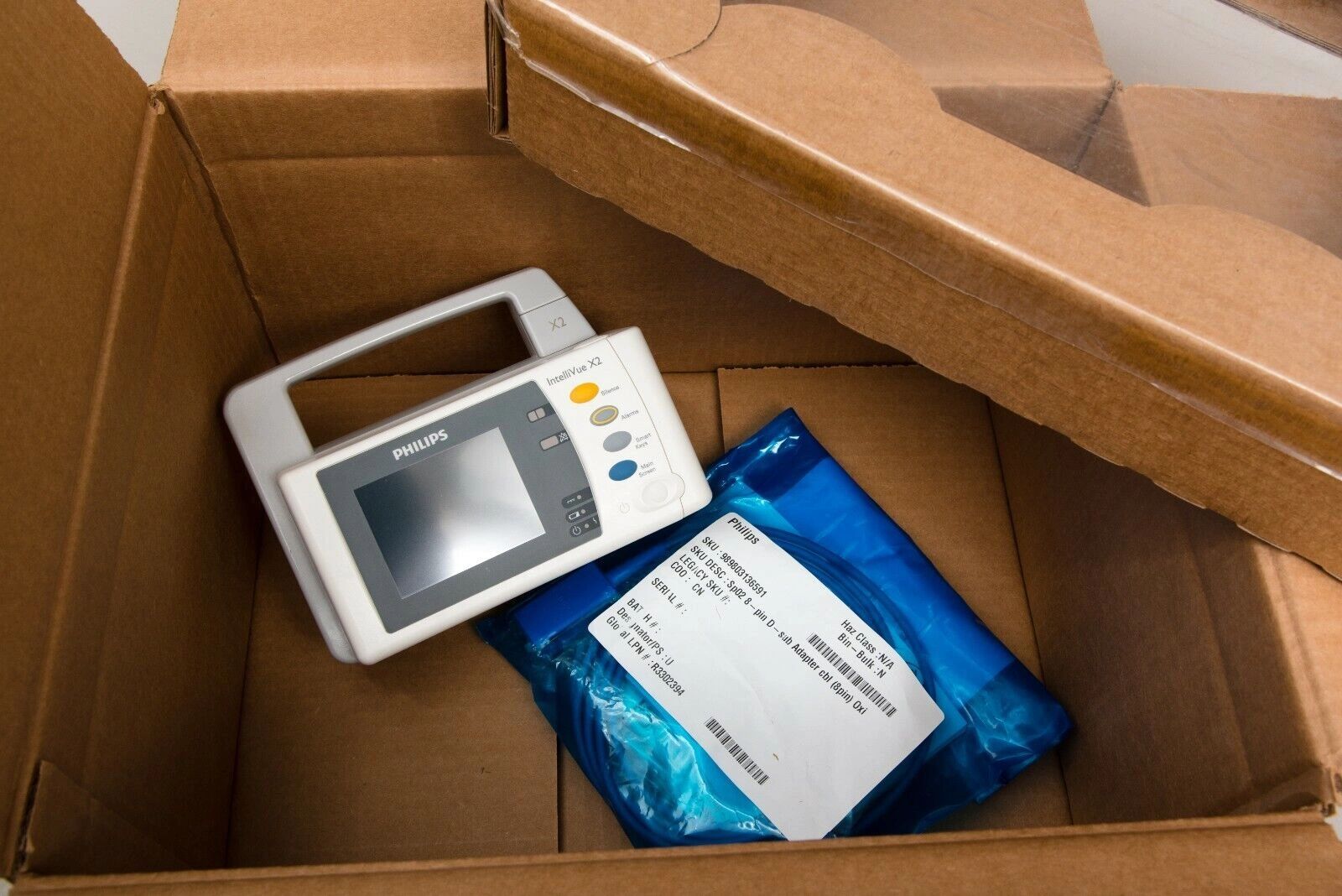 BRAND NEW Philips IntelliVue X2 Vital Sign Monitor M3002A - Image 2