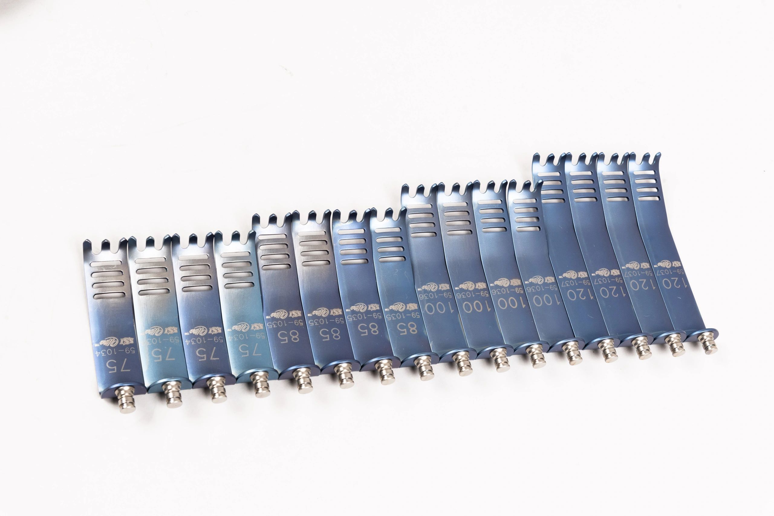 Symmetry Surgical SSI Ultra ReVeal Titanium Lumbar Retractor - Image 6
