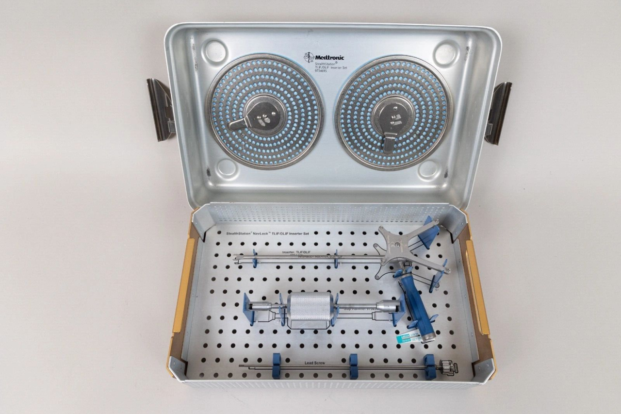 Medtronic StealthStation NavLock TLIF/DLIF Inserter Set
