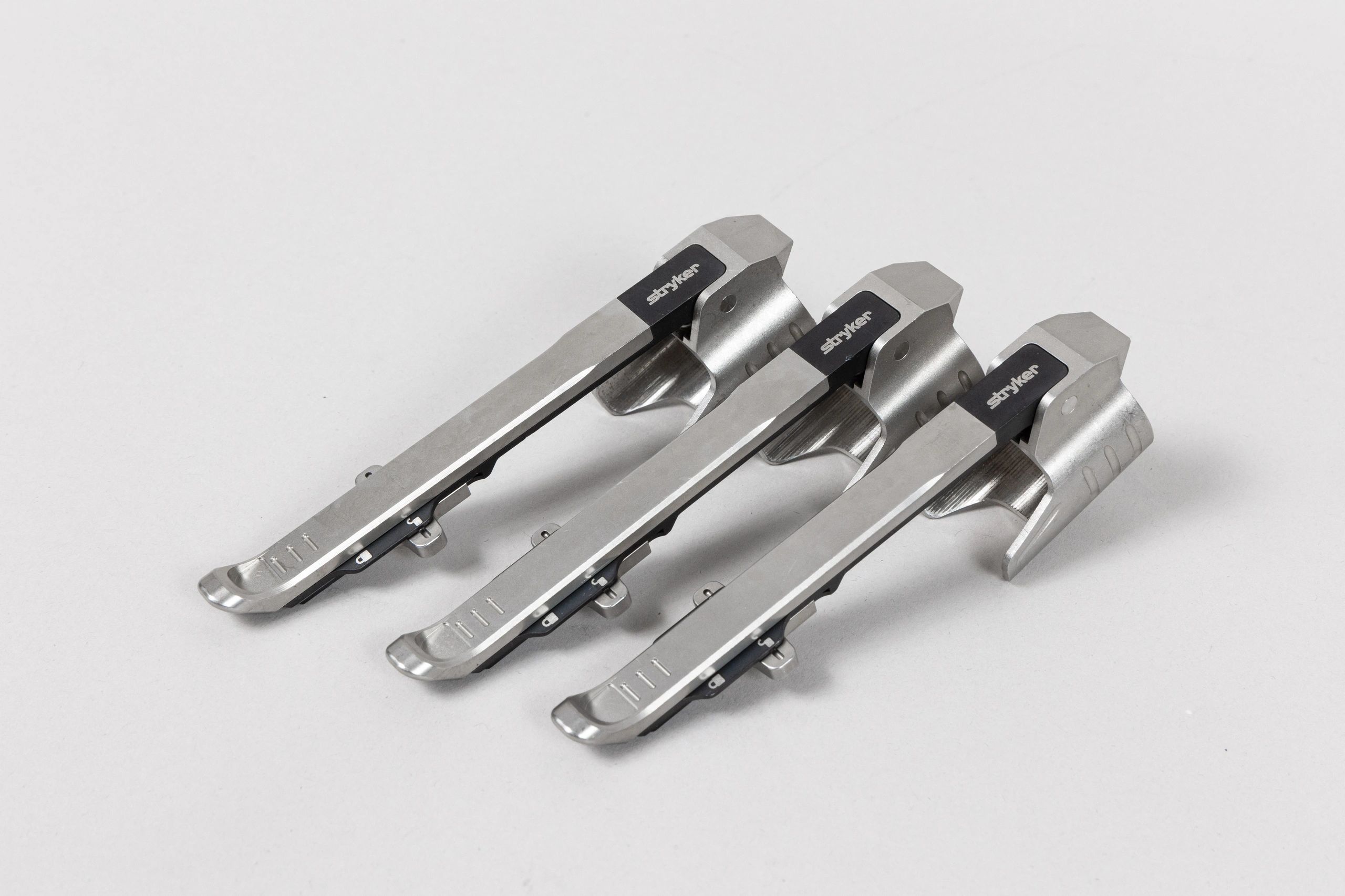 Stryker TPX Small Bone Electric Set with Core System and Pedal - Image 10