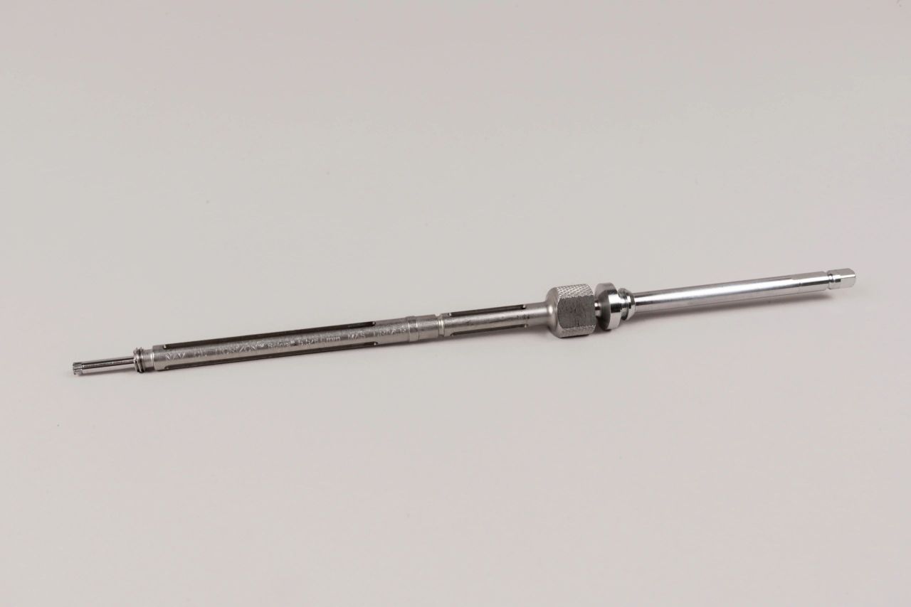Medtronic Navigated CD Horizon Solera 5.5/6.0mm MAS DRIVER 9735023
