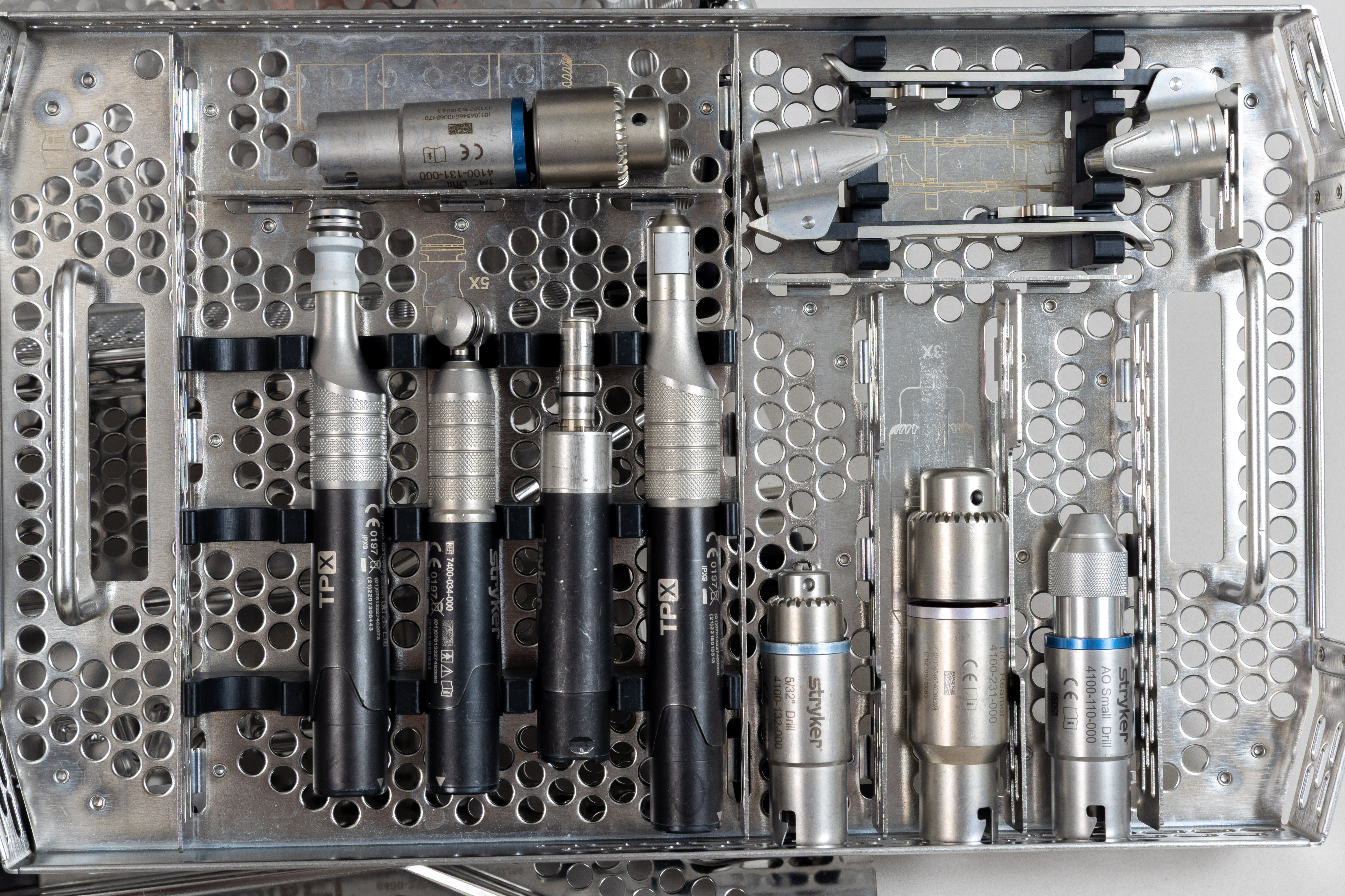 Stryker TPX Small Bone Power Set with Stryker Core 2 System - Image 5