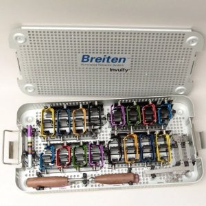Stryker Invuity Breiten Illuminated ACDF Cervical Retractor