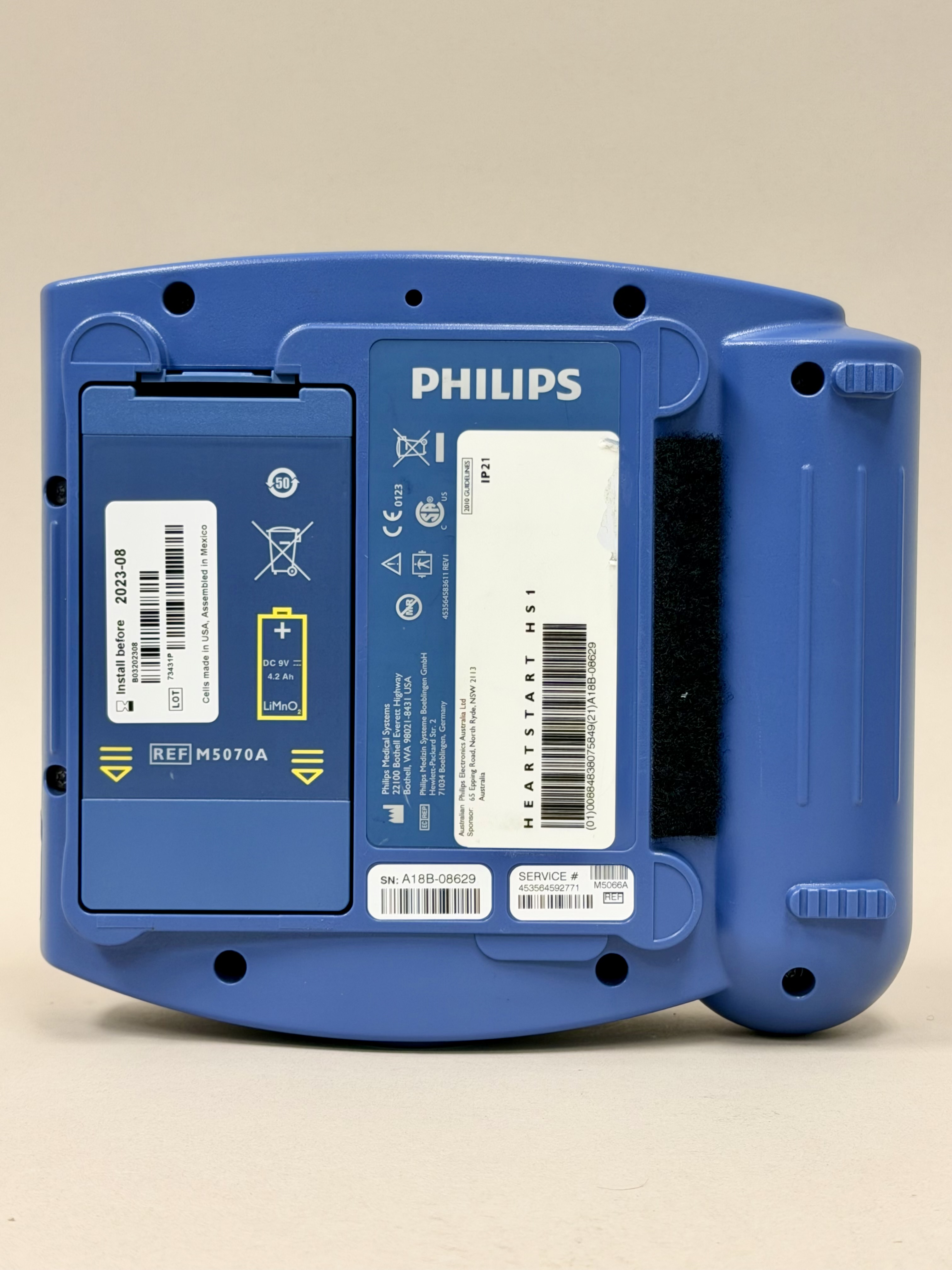 Philips HeartStart OnSite HS1 AED Defibrillator With Battery And Pads - Image 4