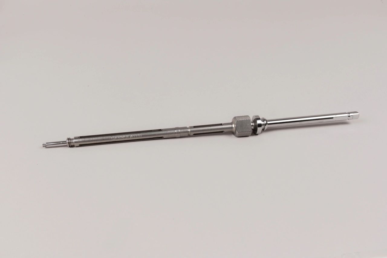 Medtronic Navigated CD Horizon Solera 5.5/6.0mm MAS DRIVER CANNULATED 9735024