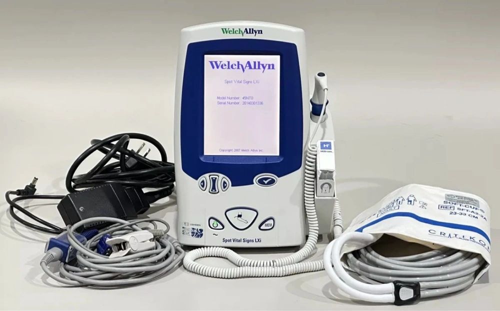 Welch Allyn 45NT0 Spot Vital Signs LXi Patient Monitor With SpO2, NBP, & Temp