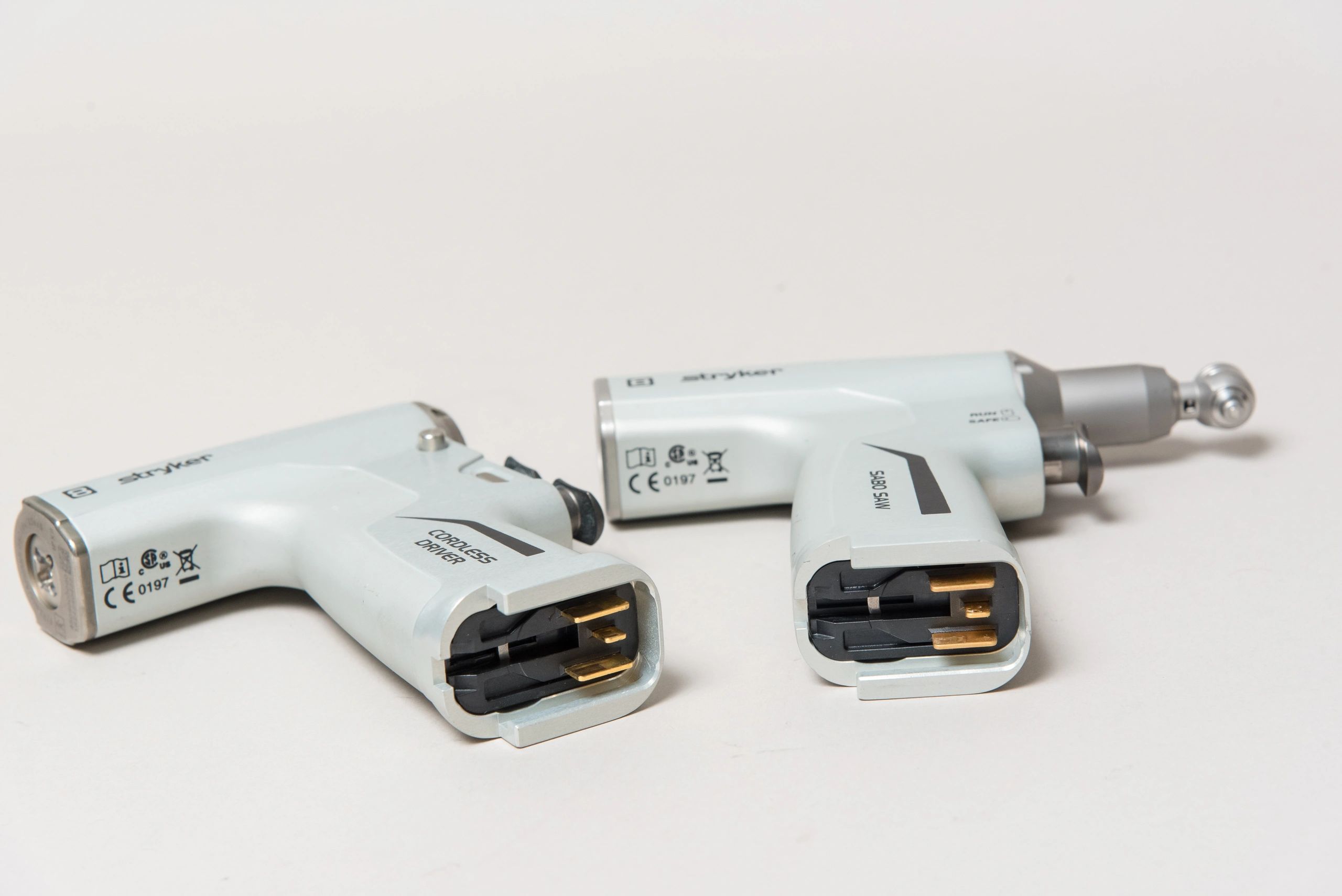 Stryker System 8 Cordless Driver MPN 4505-000-000 and Sabo Saw MPN 4508-000-000 - Image 3