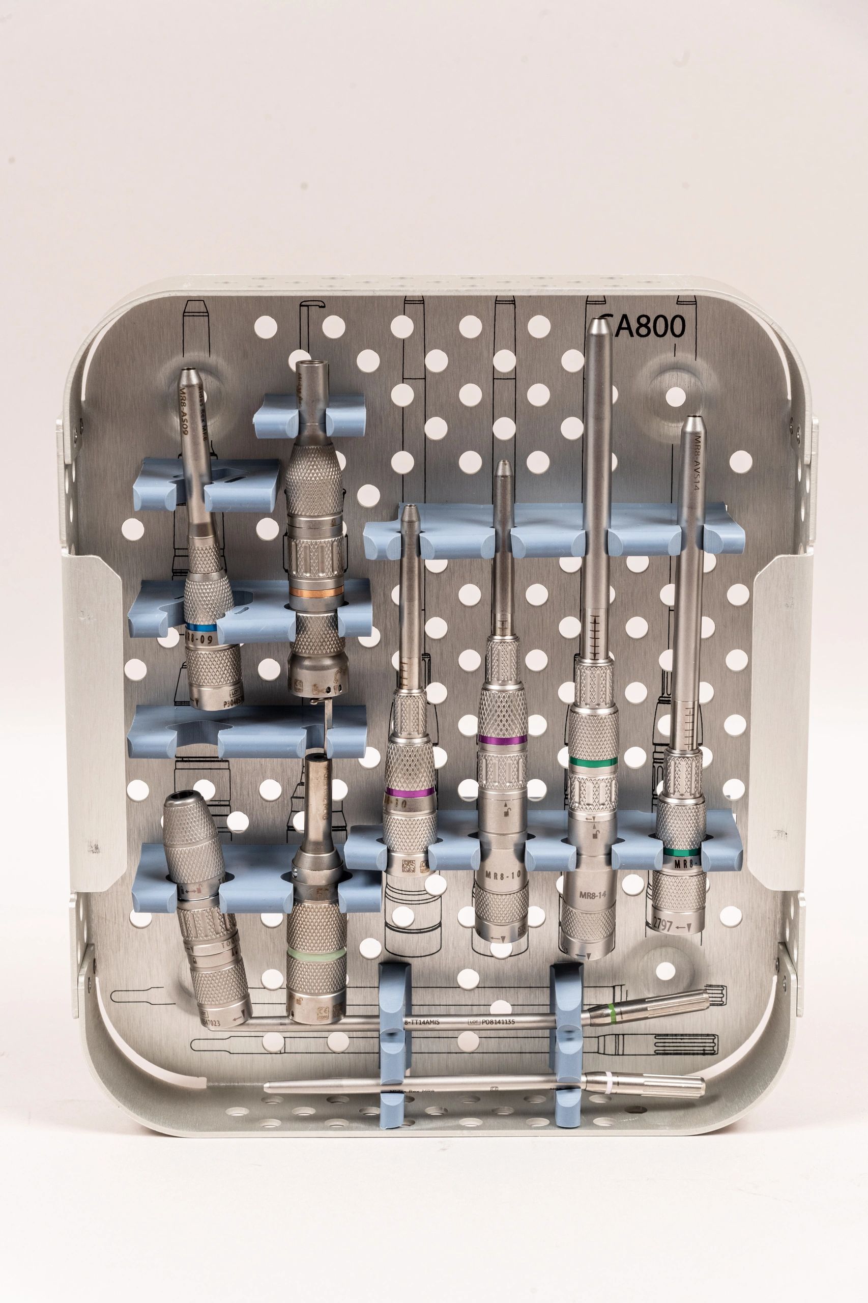 MEDTRONIC MR8 EM850 Electric Plus Set with 11 Attachments and Medtronic IPC System - Image 5