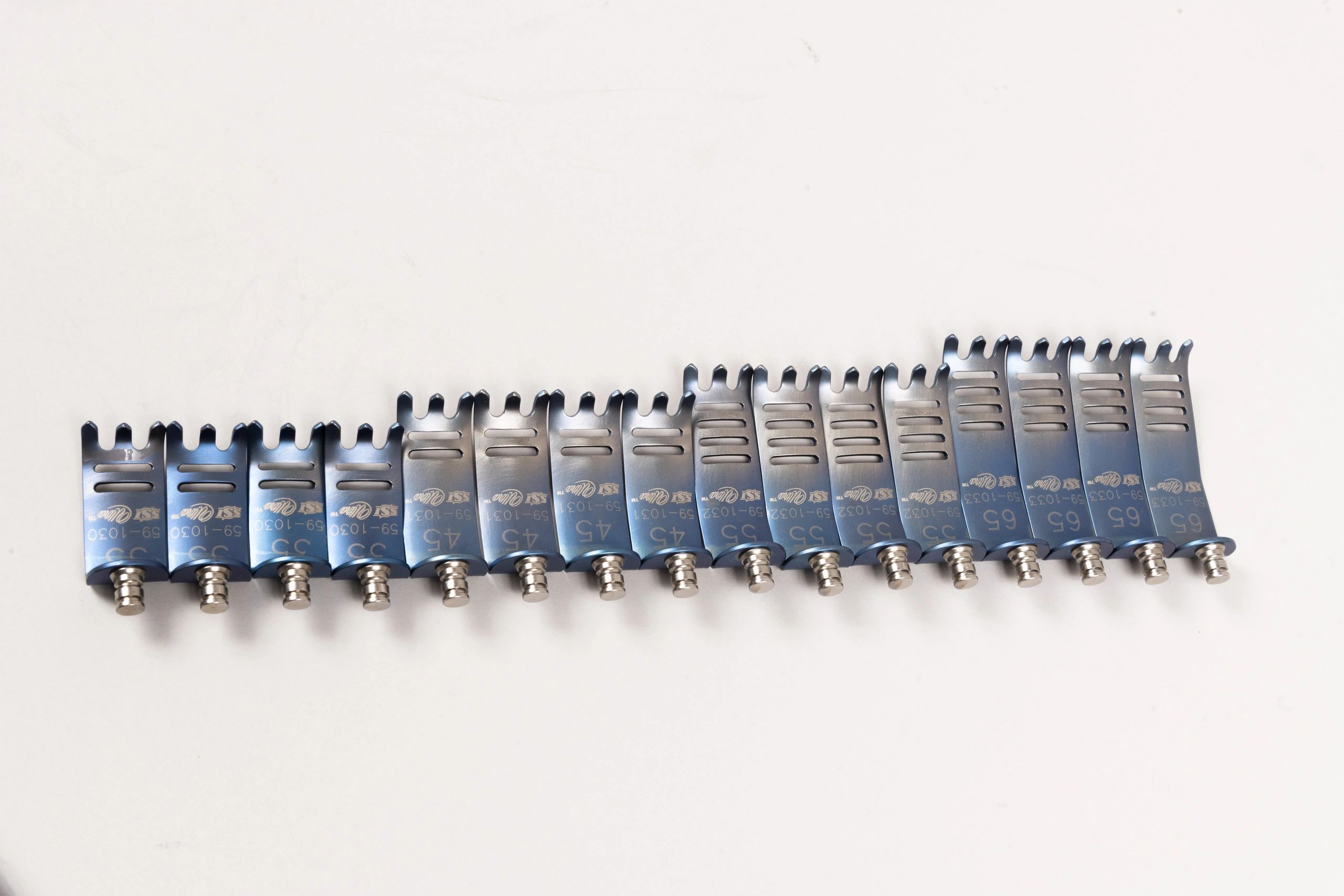 Symmetry Surgical SSI Ultra ReVeal Titanium Lumbar Retractor - Image 7