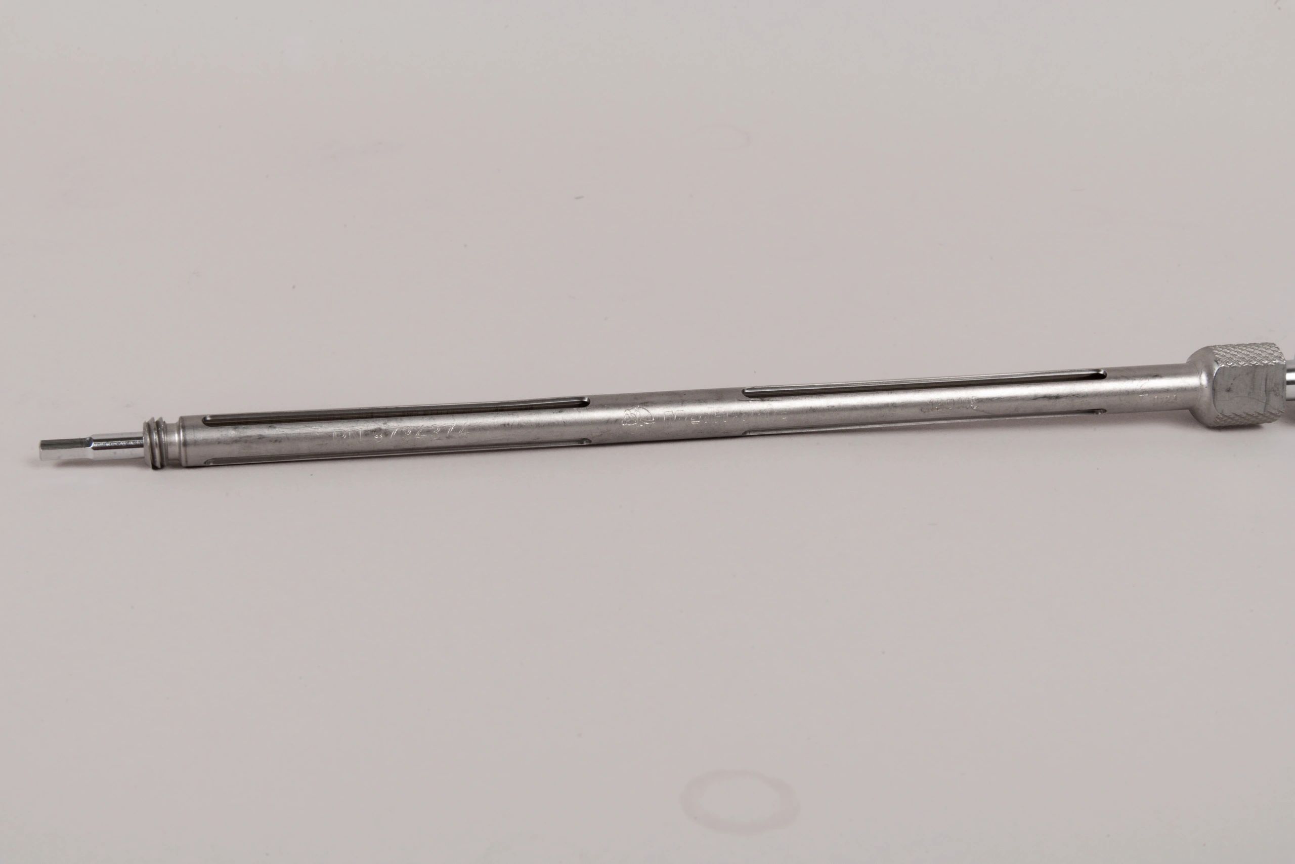 Medtronic Navigated CD Horizon Legacy Peek Reduction Screwdriver 9734374 - Image 2