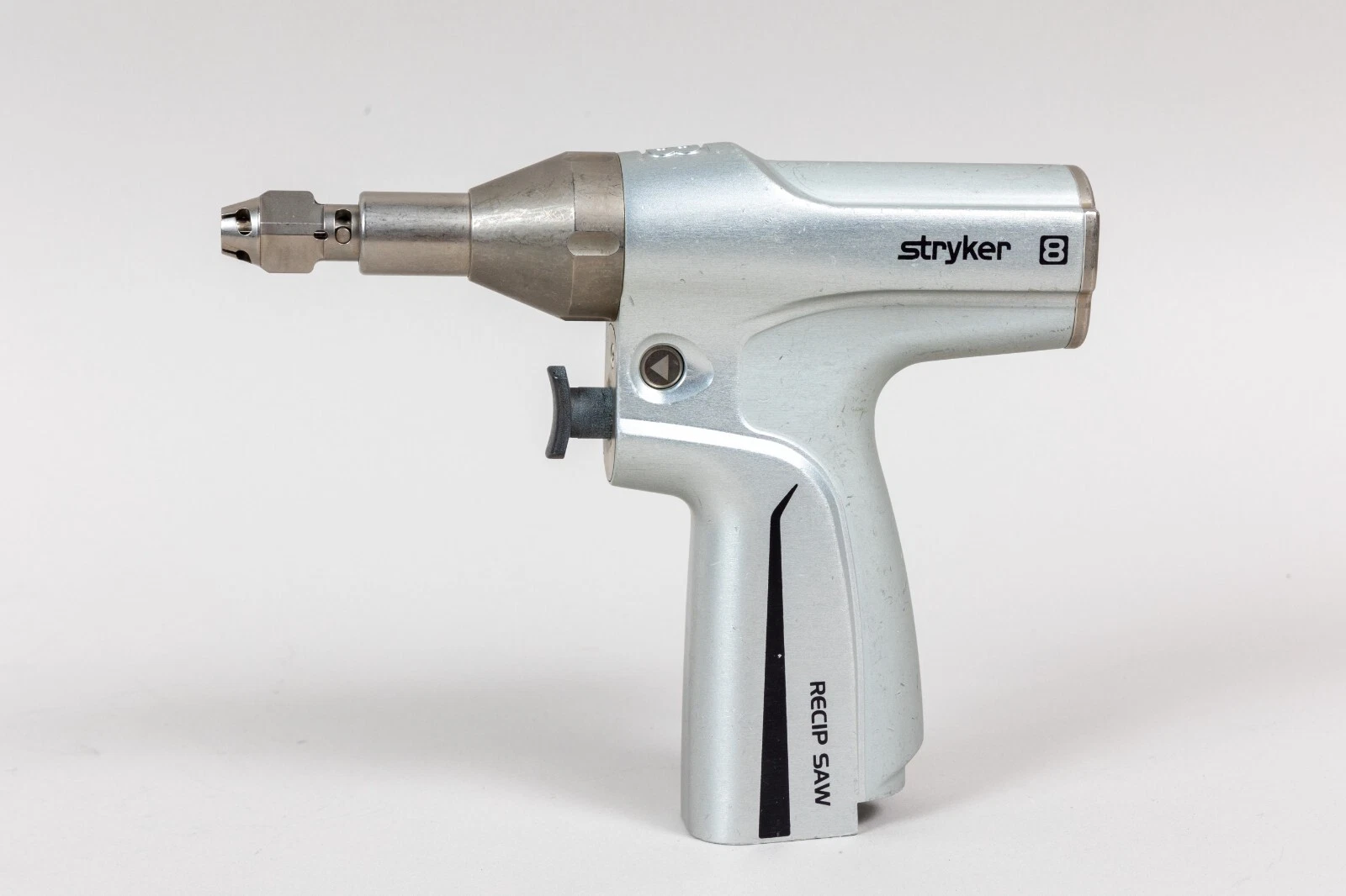 Stryker System 8 Reciprocating Saw handpiece model 8206-000-000 for compatible Stryker System 8 surgical power systems.