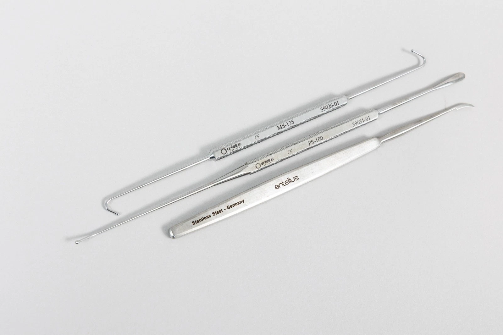 Stryker Entellus FocESS Sinuscopes with MiniFESS ENT Sinus Instrument Set - Image 9