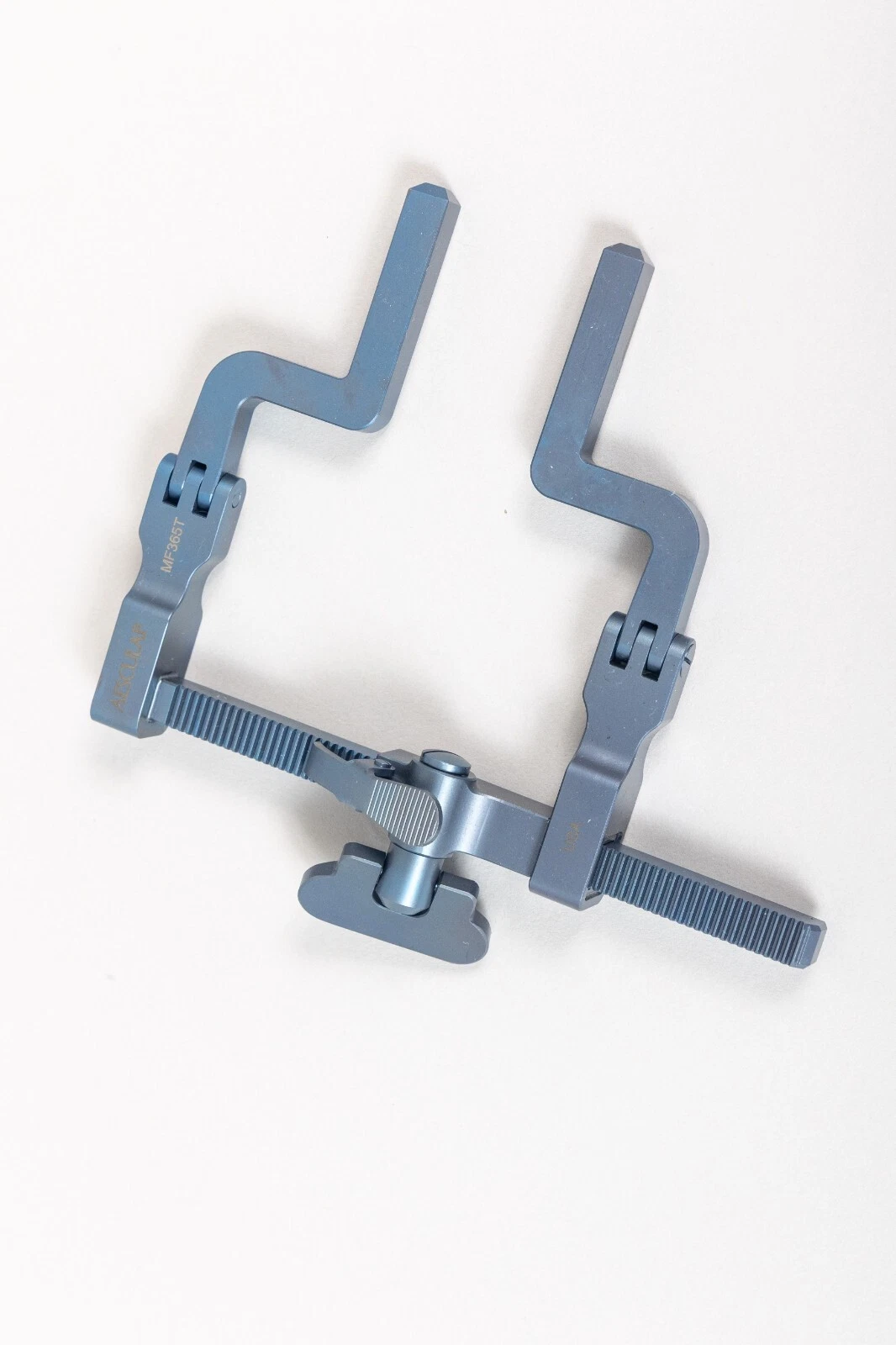 Aesculap McCulloch Titanium Lumbar Retractor - Image 4